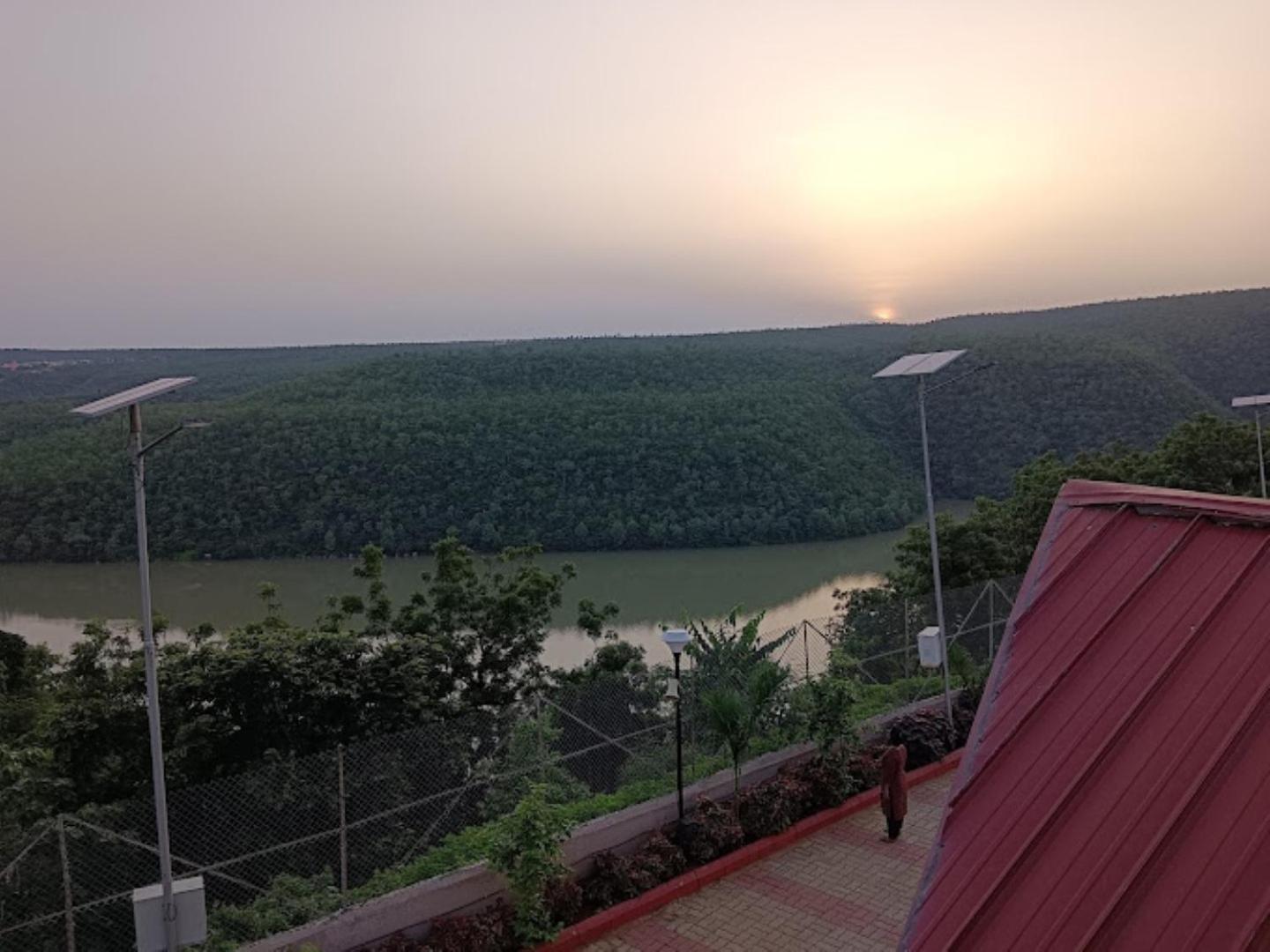 Hotel Haritha , Eegalapenta Srisailam Kültér fotó